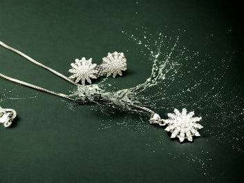 Silver Petals Pendant