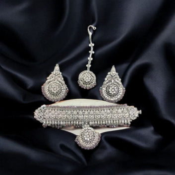 Kundan Bridal Set