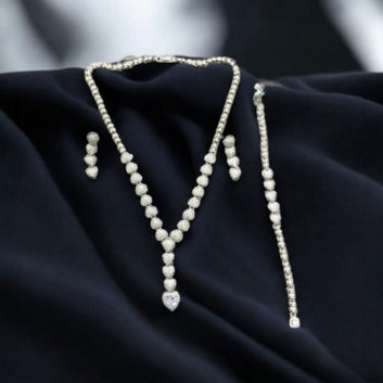 Heart Piece Necklace Set