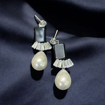 White Pearl Earring Set