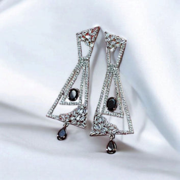Dangle Earring