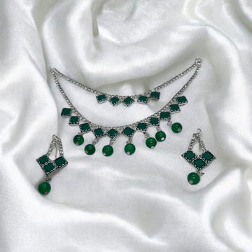 Pearl Necklace Set