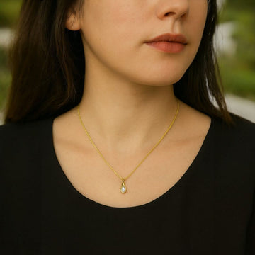 Tiny Drop Pendant