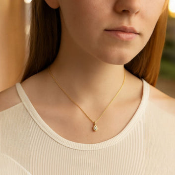 Tiny Drop Pendant