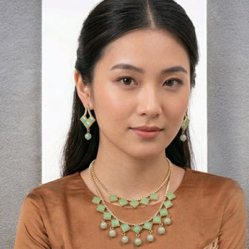 Pearl Necklace Set