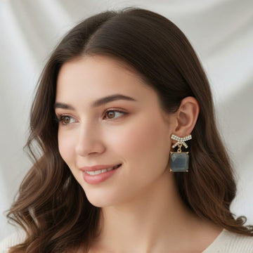 Sapphire Earring