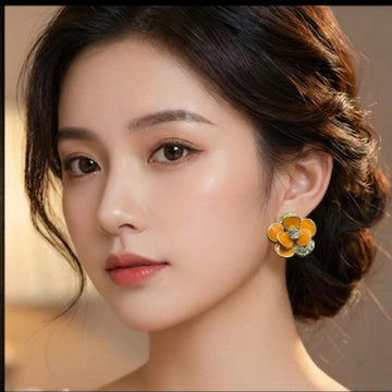 Gold Flower Stud