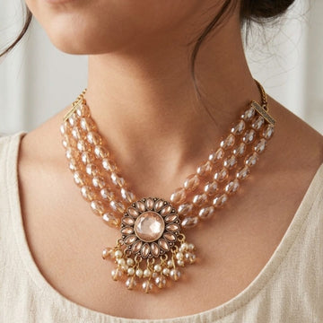 Golden Pearl Choker Set