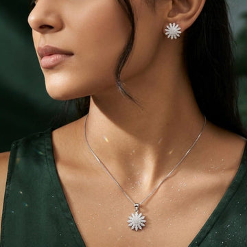 Silver Petals Pendant